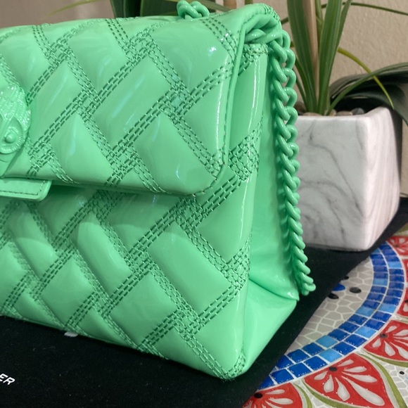 Kurt Geiger Medium Kensington Drench Leather Convertible Shoulder Bag - Picture 7 of 13